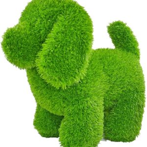 Chien debout gazon synthétique